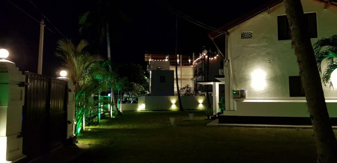 Acquabey Surf Villa มาตารา ภายนอก รูปภาพ